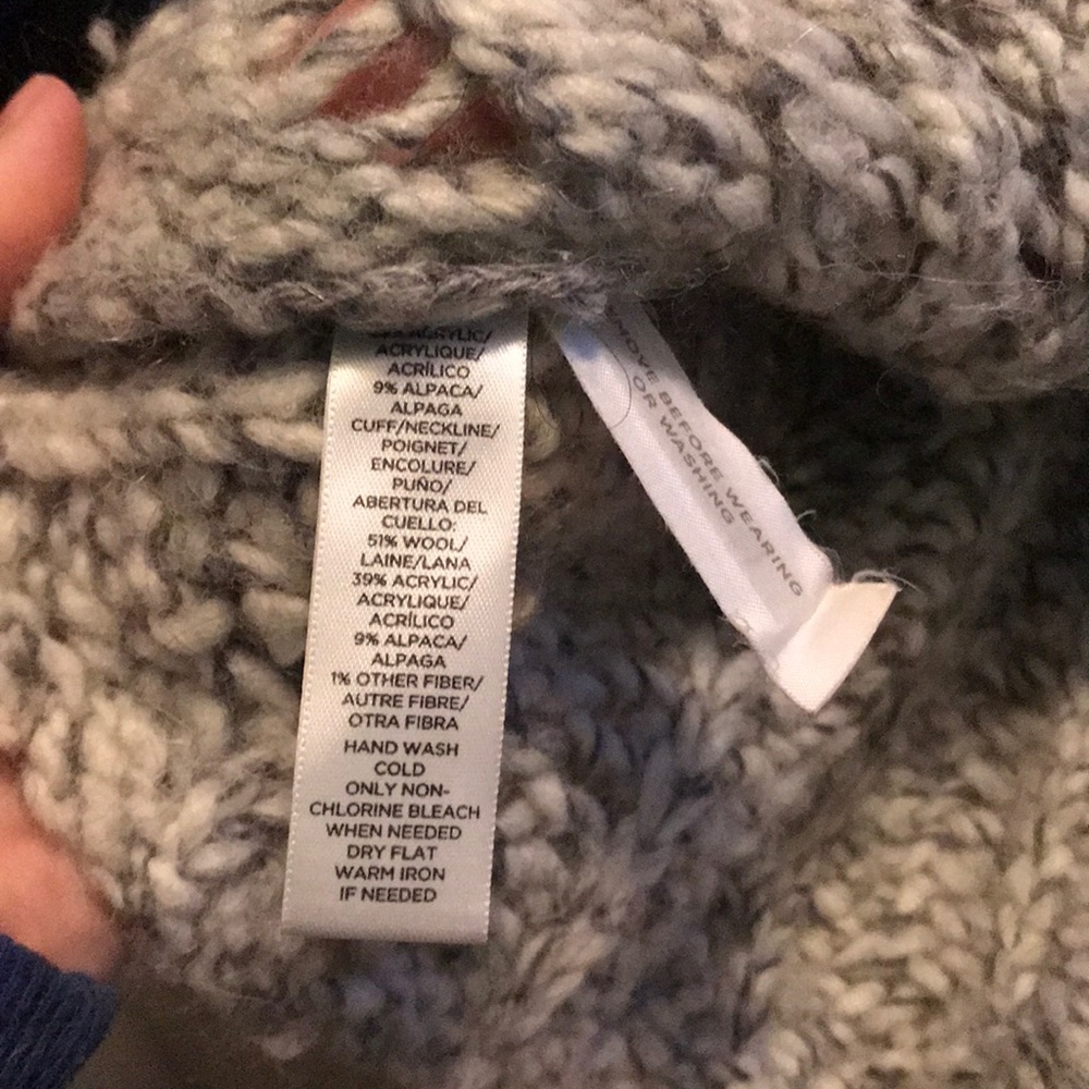 Thick cozy sweater - Picture 4 of 4